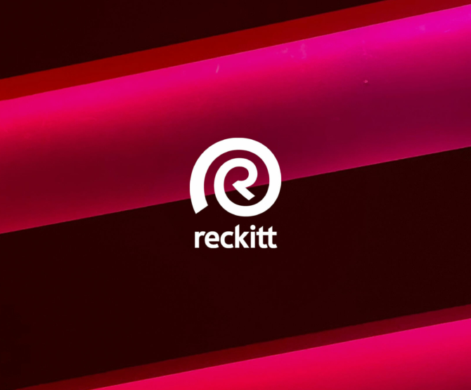 Reckitt logo