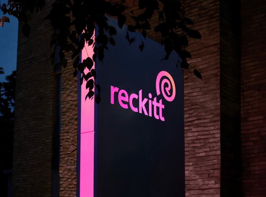 Reckitt Monolith