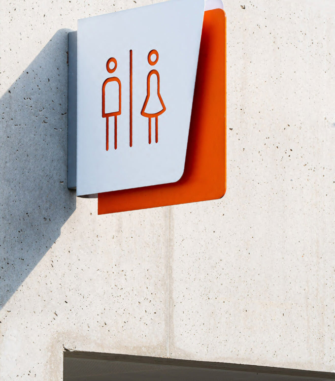 Roland Garros restroom signage